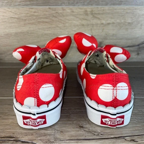 RARE Woman’s VANS Authentic Gore x Disney Minnie's Bow 2018 Size 5 - Picture 10 of 11